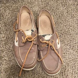Sperry boat shoes
